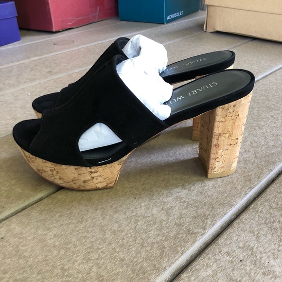 black wedges